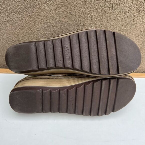 Naot Begonia Sandals Metallic Silver Gold Buckle Platform Size 41 US 10-10.5 - Picture 6 of 9